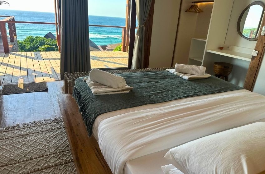 Bedroom 2 with sea view Aloha 28 Ponta Mamoli
