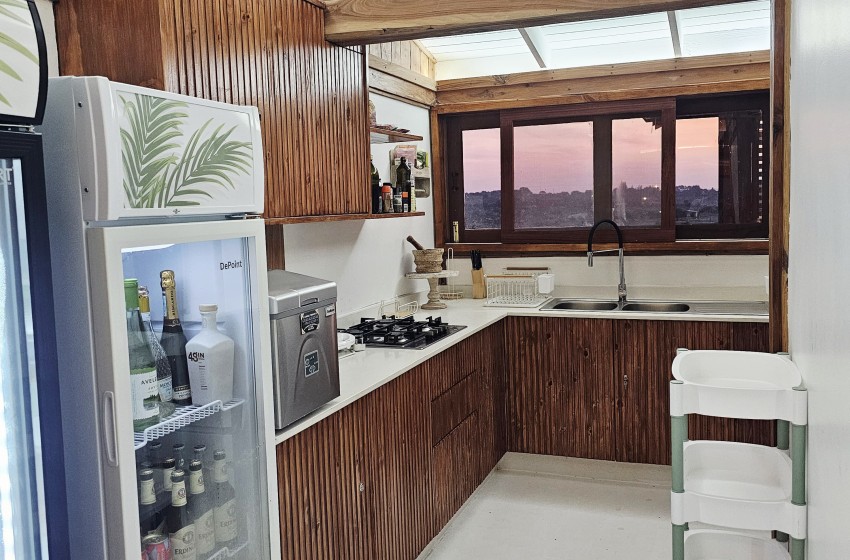 Kitchen Aloha 28 Ponta Mamoli