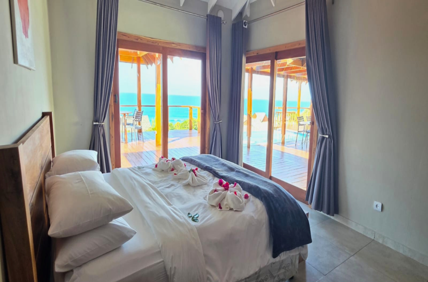 Bedroom with seaview at Makana 3B in Ponta Mamoli