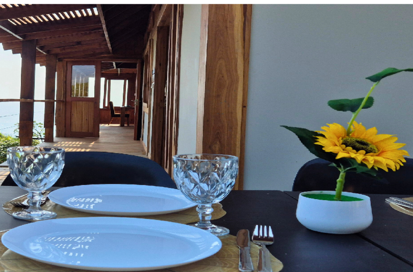 Dining table at V&K Peak in Ponta Mamoli