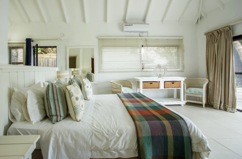Bedroom 1 at Baleia Azul 20 in Ponta Mamoli