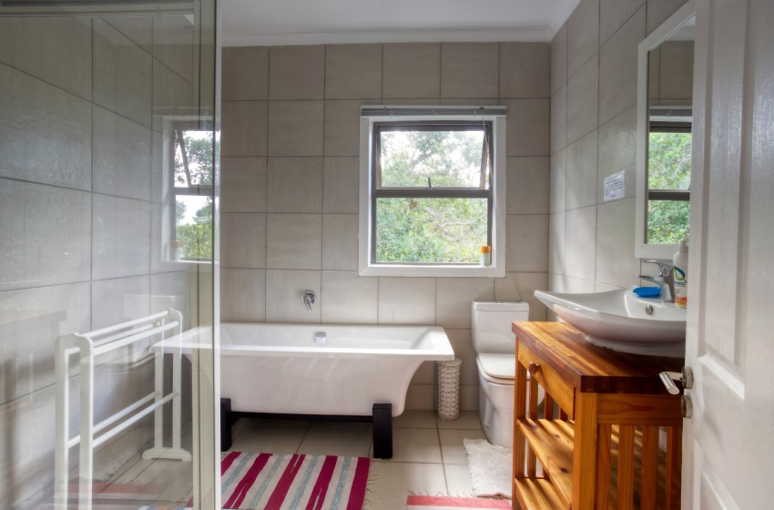 Bathroom at Campismo Ninho 40 in Ponta Malongane