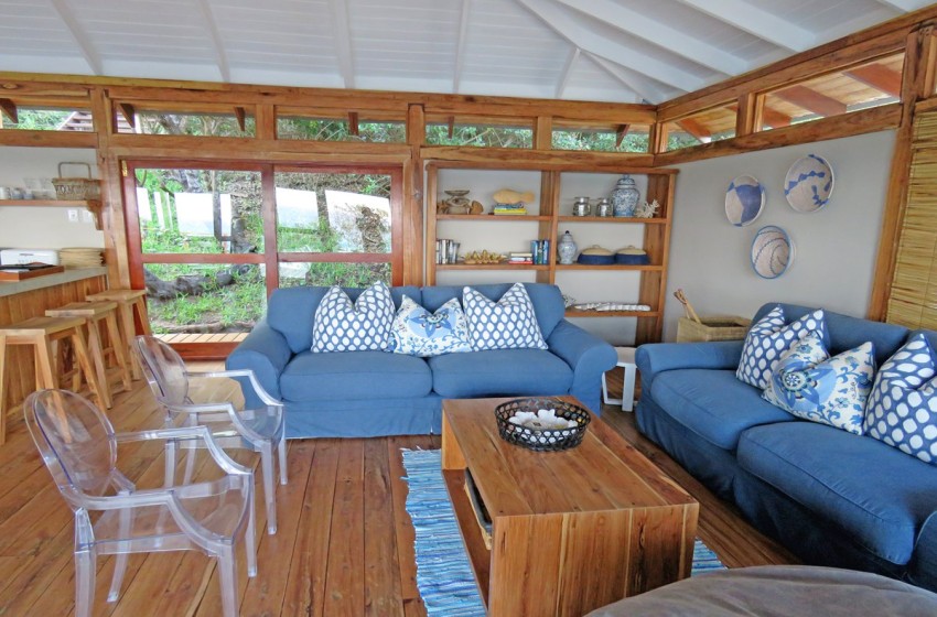 Living room at Aloha 16 in Ponta Mamoli