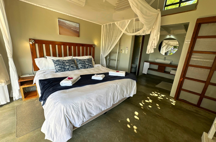 bedroom 2 at Baleia Azul 11 in Ponta Mamoli