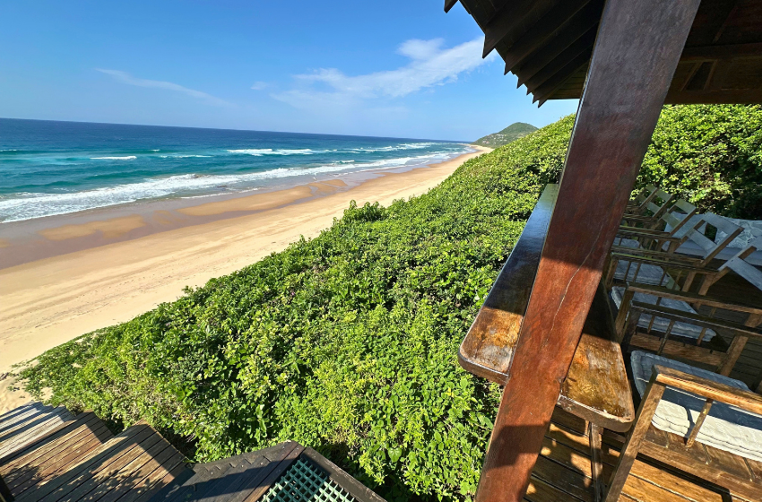 sea view from deck at Aloha 3 in Ponta Mamoli