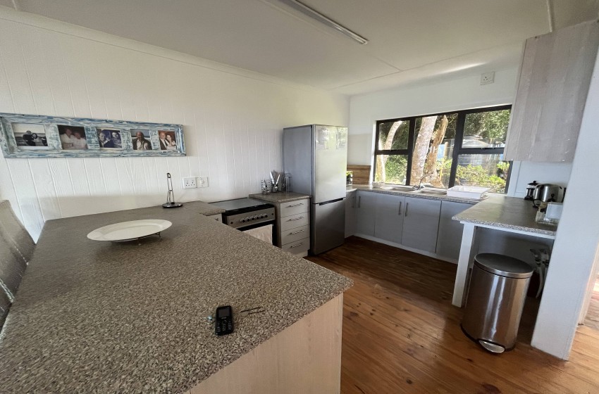 kitchen at campismo ninho 28 in Ponta Malongane