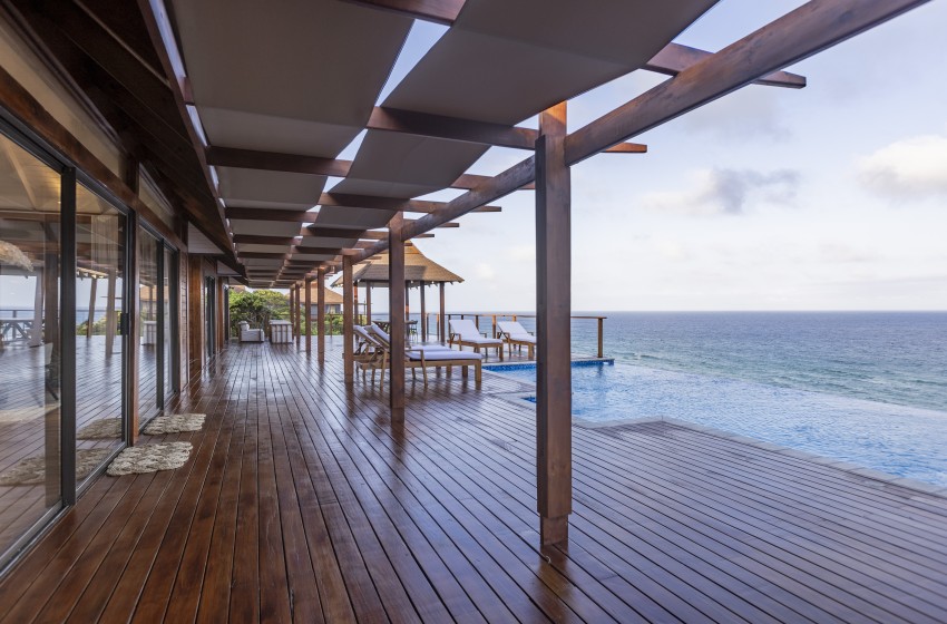 deck overlooking the pool at Aloha 8 in Ponta Mamoli