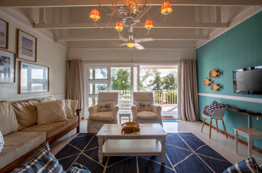living room at Casa Branca in Ponta do Ouro